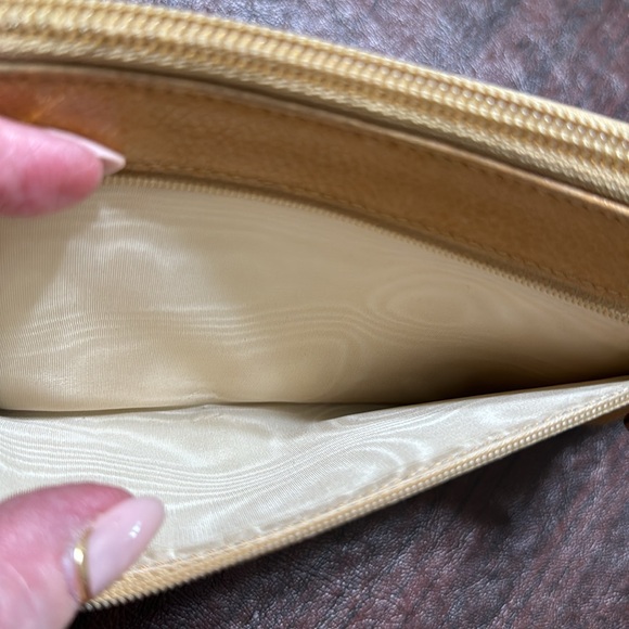 Authentic Chanel Caviar Leather Wallet Organizer - Picture 5 of 10